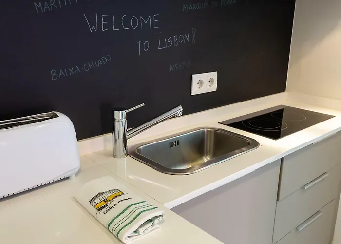 Tram 28 Duplex Lisboa