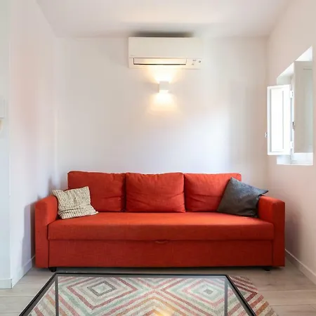 Tram 28 Duplex Apartament Lizbona